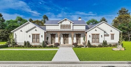 One Story Modern Farmhouse Plan