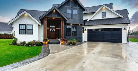 Transitional Modern Farmhouse Plan
