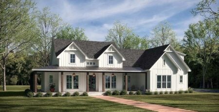 Modern Farmhouse Plan