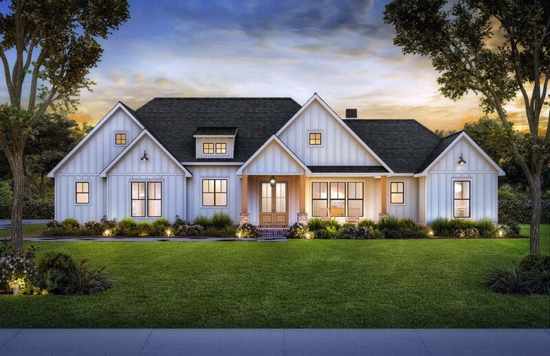 Modern Farmhouse Plan With Big Laundry Room (Plan 41479)